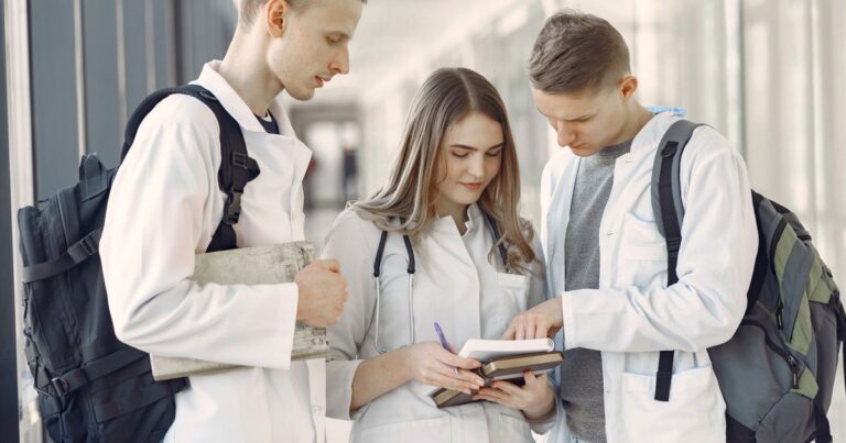 B.Sc. Anaesthesia Technology in Journalism Scholarships India 2026
