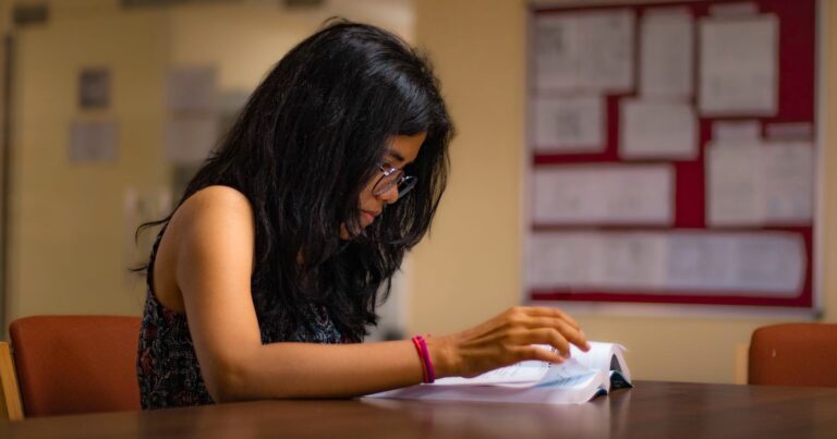 B.Com Course Fees 2026: Government vs Private College Fee Structure in India