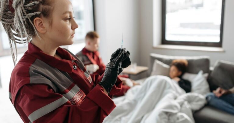 Bachelors in Dialysis Technology Salary in India 2026