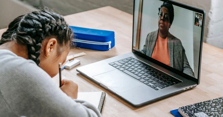 Bachelor in Marketing & Business (Distance/Online) India 2026