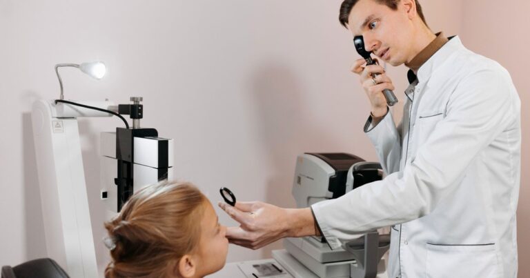Bachelor of Ophthalmic Technology {Lateral} Scholarships 2026