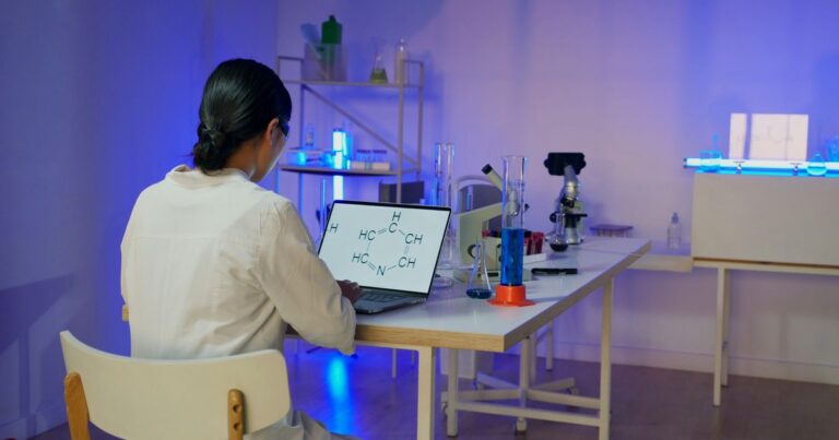 B.Sc Biochemistry Distance/Online in India 2026: Guide