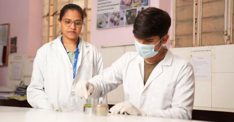 B.Sc Chemistry Course Duration: 3 Years or 4 Years? (2026 Guide)