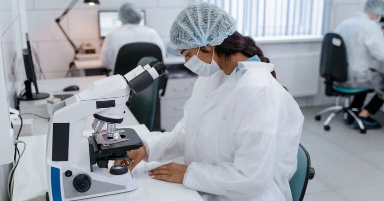 B.Sc in Life Sciences Salary in India 2026: A Comprehensive Guide