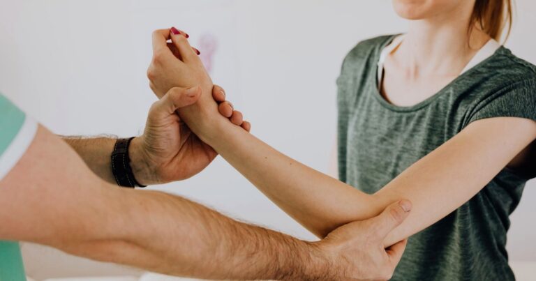 B.Sc Occupational Therapy vs Physio vs Nursing (2026)