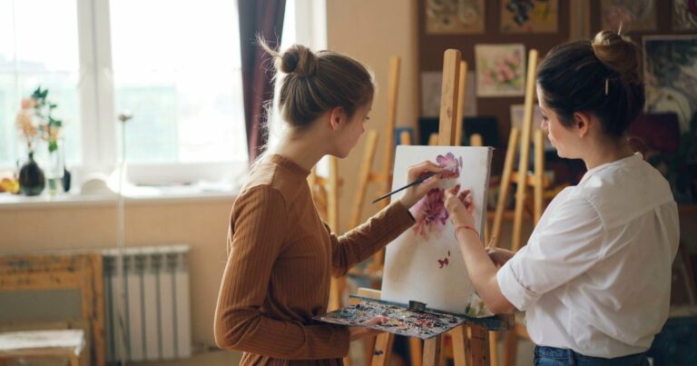 Bachelor of Visual Arts (Arts) Fees in India 2026