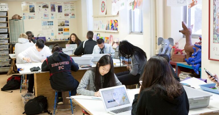 Bachelor of Visual Communication (B.Voc) India 2026 Overview