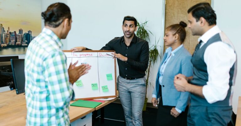 Diploma in Digital Marketing vs MBA (2026): Which is Better?