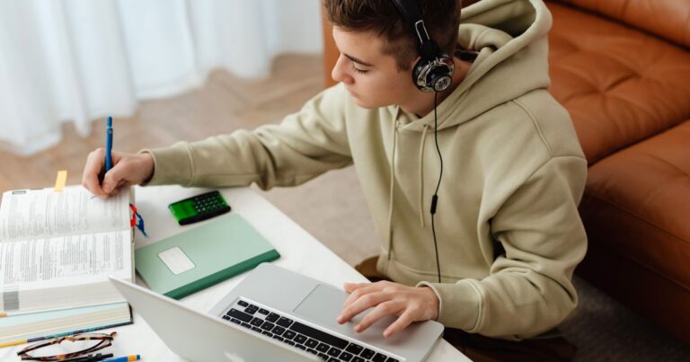 Diploma in Electronics (Distance/Online) India 2026