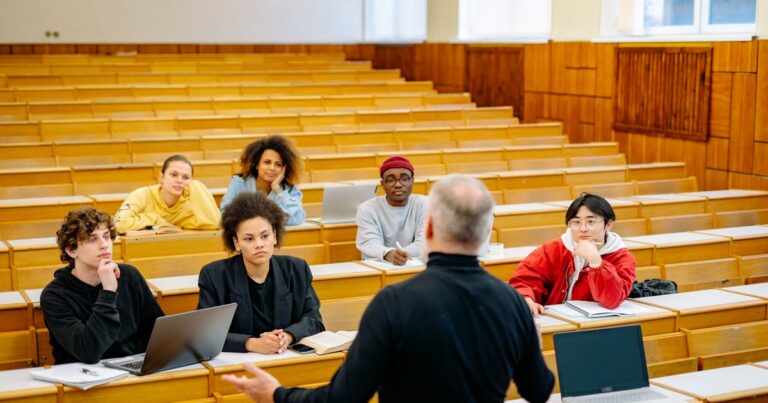 MBA in Business Administration Duration (India 2026)