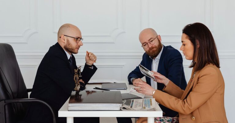 Master of Business Law vs LL.M. vs MBA (2026): Which is Better?