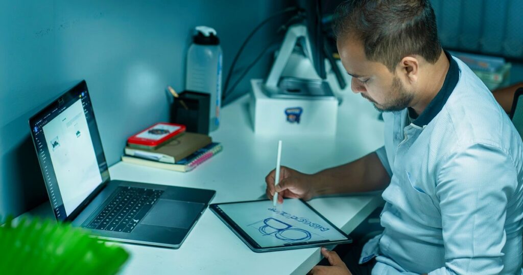 Masters in Graphic Design Duration in India (2026)