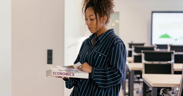Ph.D. in Economics (Arts) – Duration | India 2026