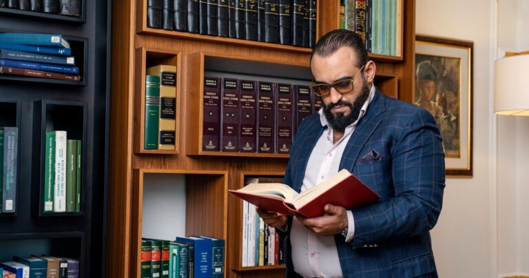 Ph.D in Law Scholarships India 2026 – Eligibility & Aid