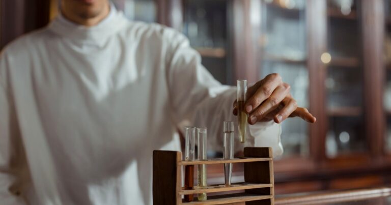 Ph.D in Pharmacy (Distance/Online) India 2026: Comprehensive Guide